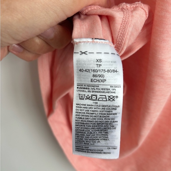 Gap fit breathe racerback tank top in pinkish…coral/peach - Picture 7 of 7